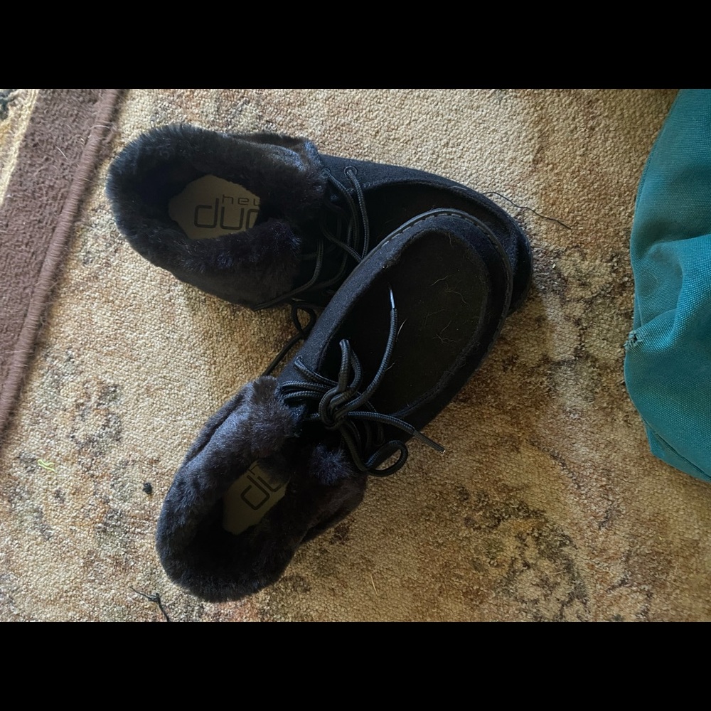 Hay dude shoes. Basically new only wore once inside.
